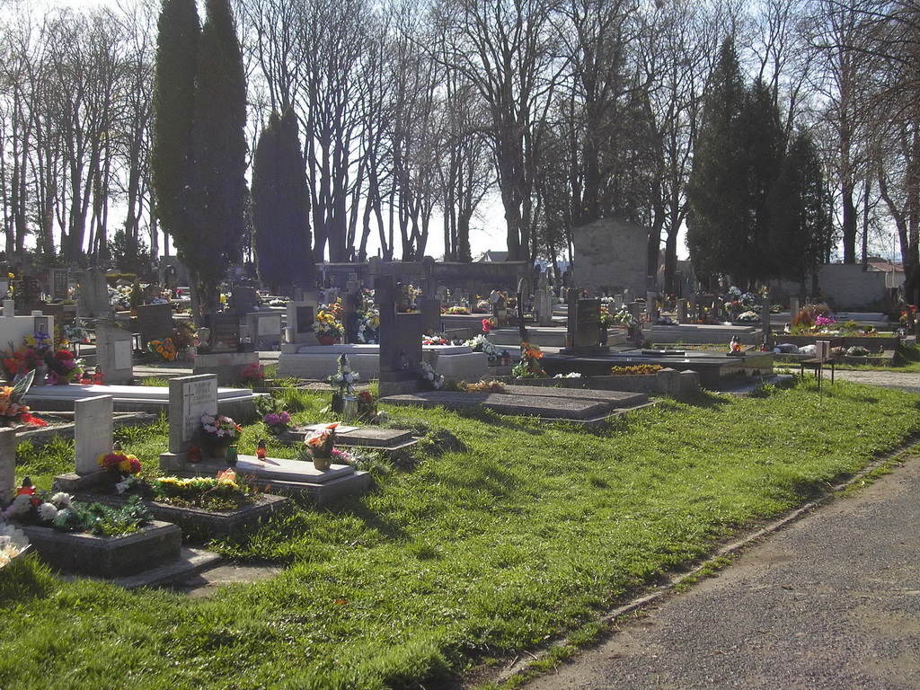 Cintorín Veľká foto