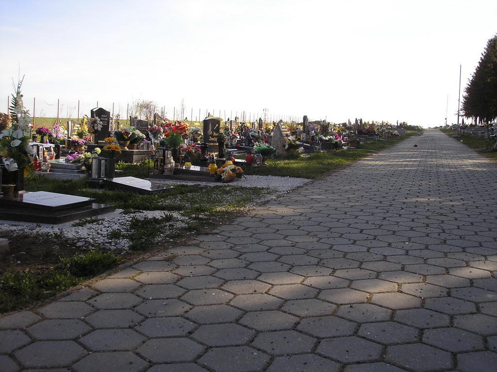Cintorín Veľká foto